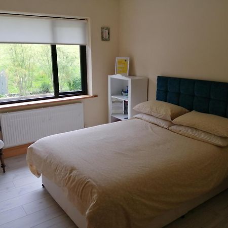 Laune Bridge Great Lawn Kinisi 16K From The Town Centre V93 Hv56 B&B 외부 사진